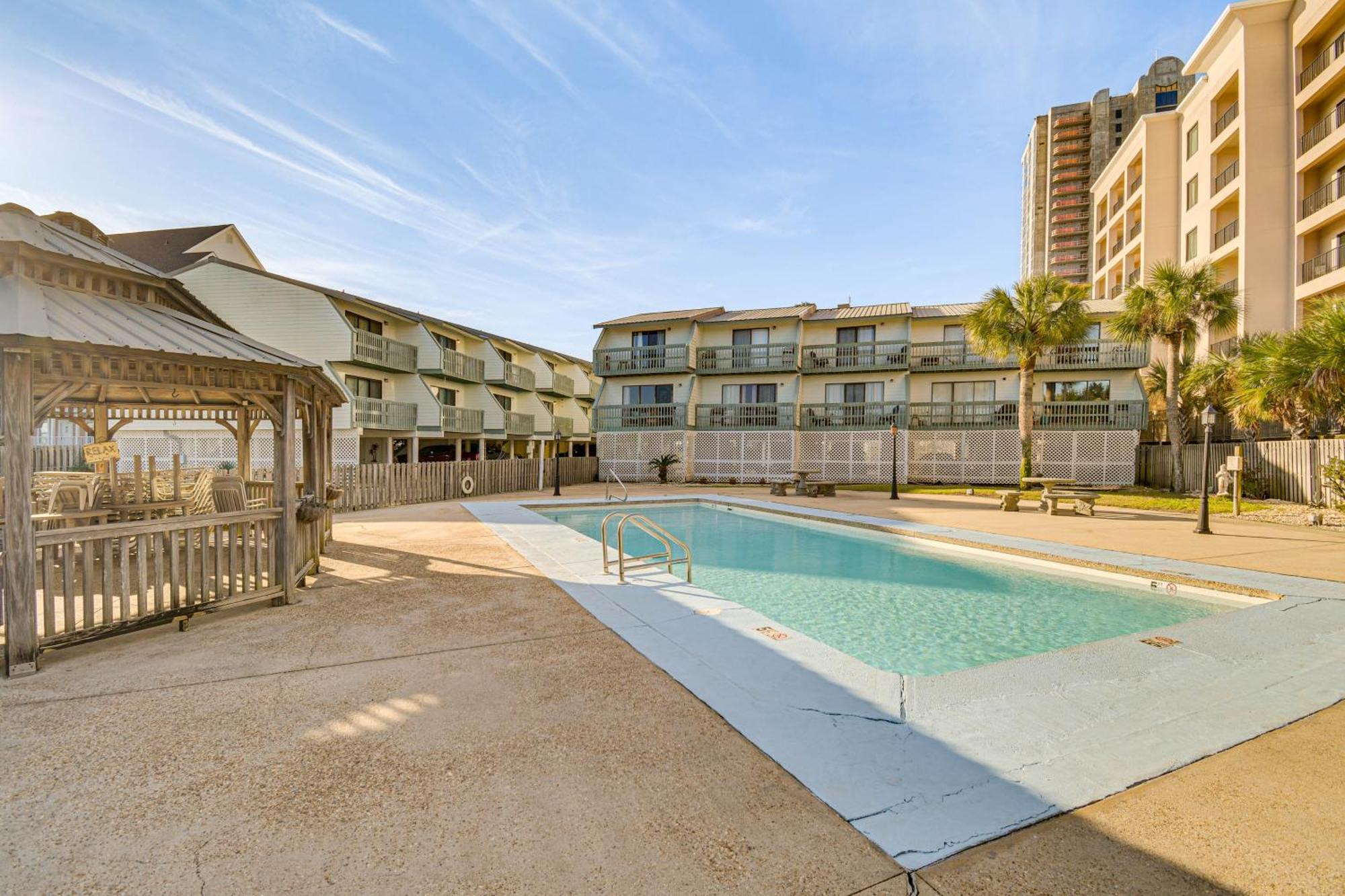 With Pool Access Walk To Beach! Appartamento *